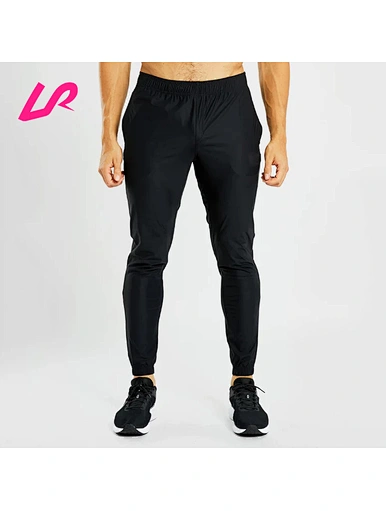 slim fit jogger